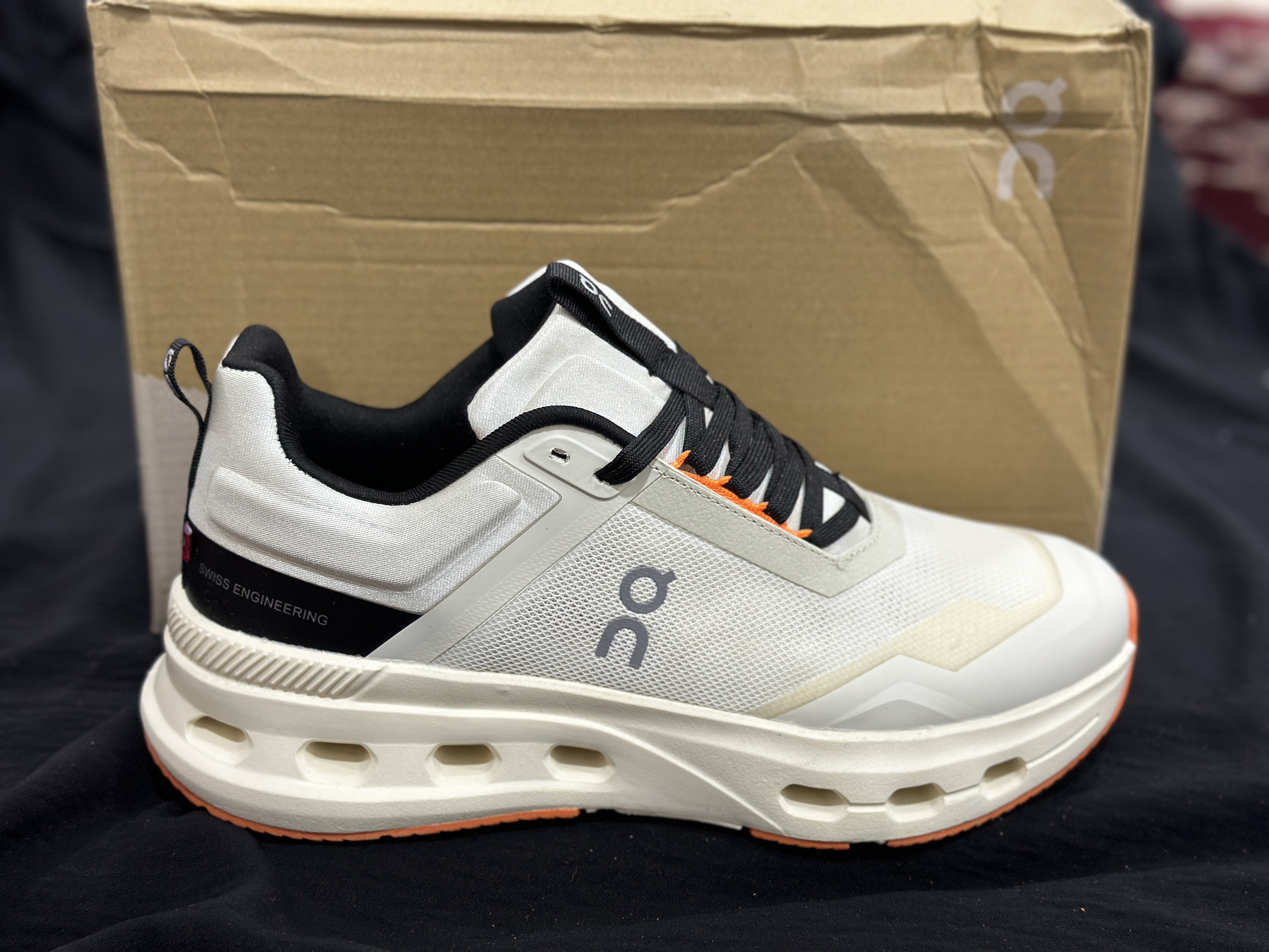 کفش QC رانینگ ساخت ویتنام